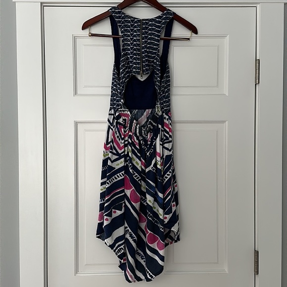 Roxy Cutout Dress - Picture 2 of 6